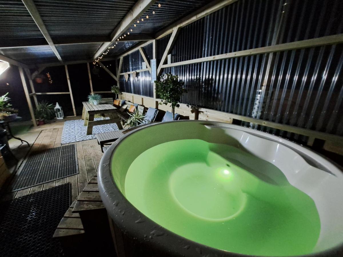 The Ranch Cabin Rathdowney エクステリア 写真