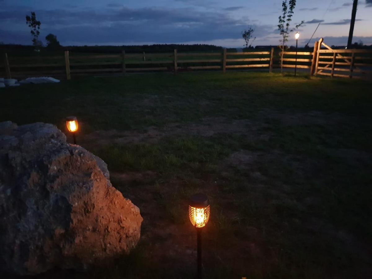 The Ranch Cabin Rathdowney エクステリア 写真